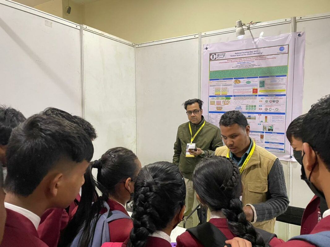 photo"Shri.Jitendra Dkhar explain about the Braille-X and Wax-pen to the students".